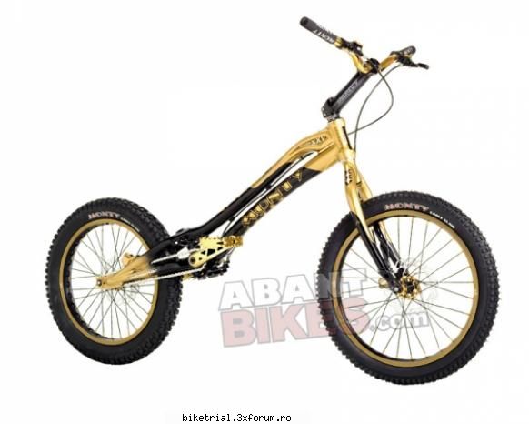 chassis: new design direction in the pipe. upper and lower tubes thicker. new in the area of the